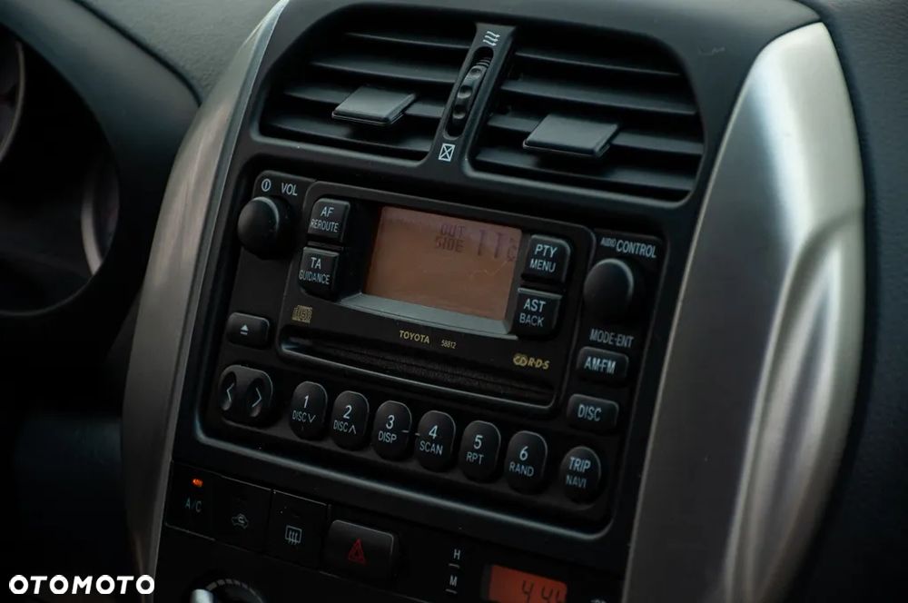 Toyota RAV4 2.0 VVT-i Luna - 12