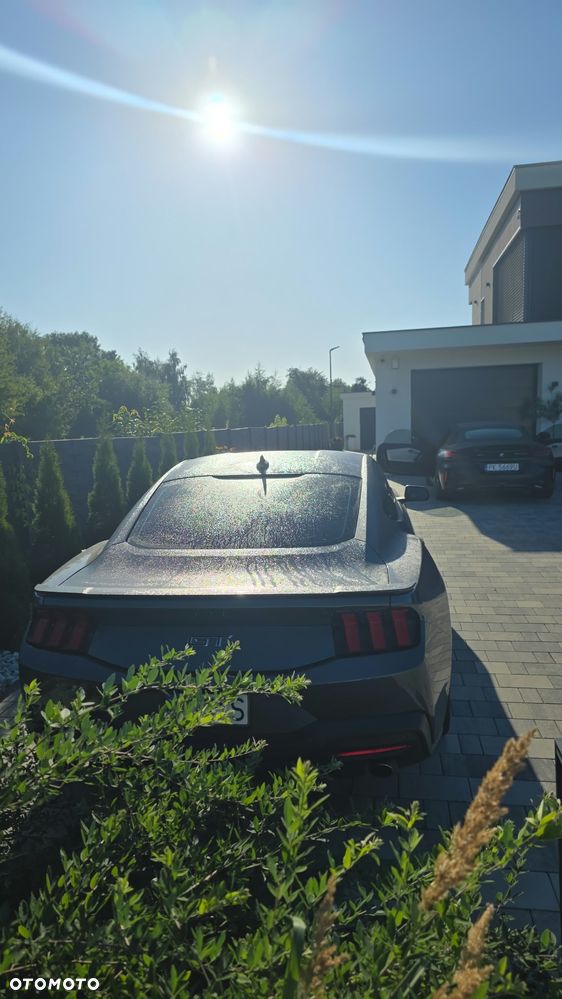 Ford Mustang 5.0 V8 GT - 6