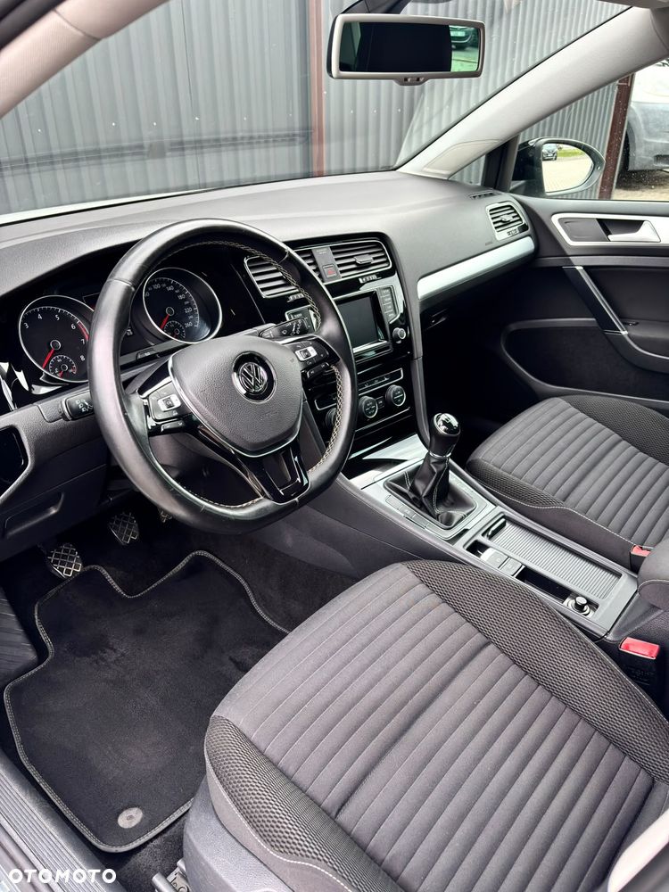 Volkswagen Golf 1.4 TSI BlueMotion Technology Cup - 17