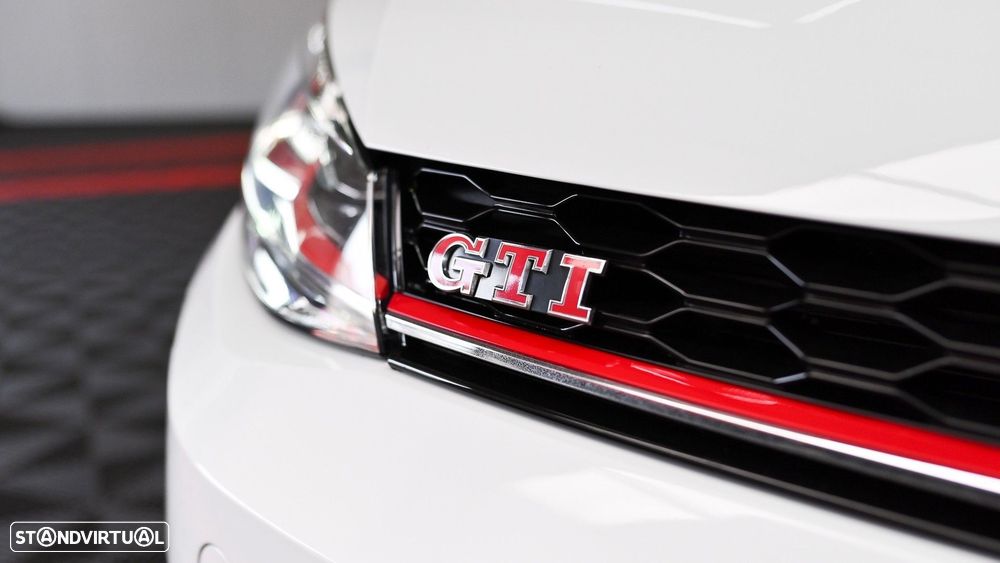VW Golf 2.0 TSI GTI DSG Performance - 15