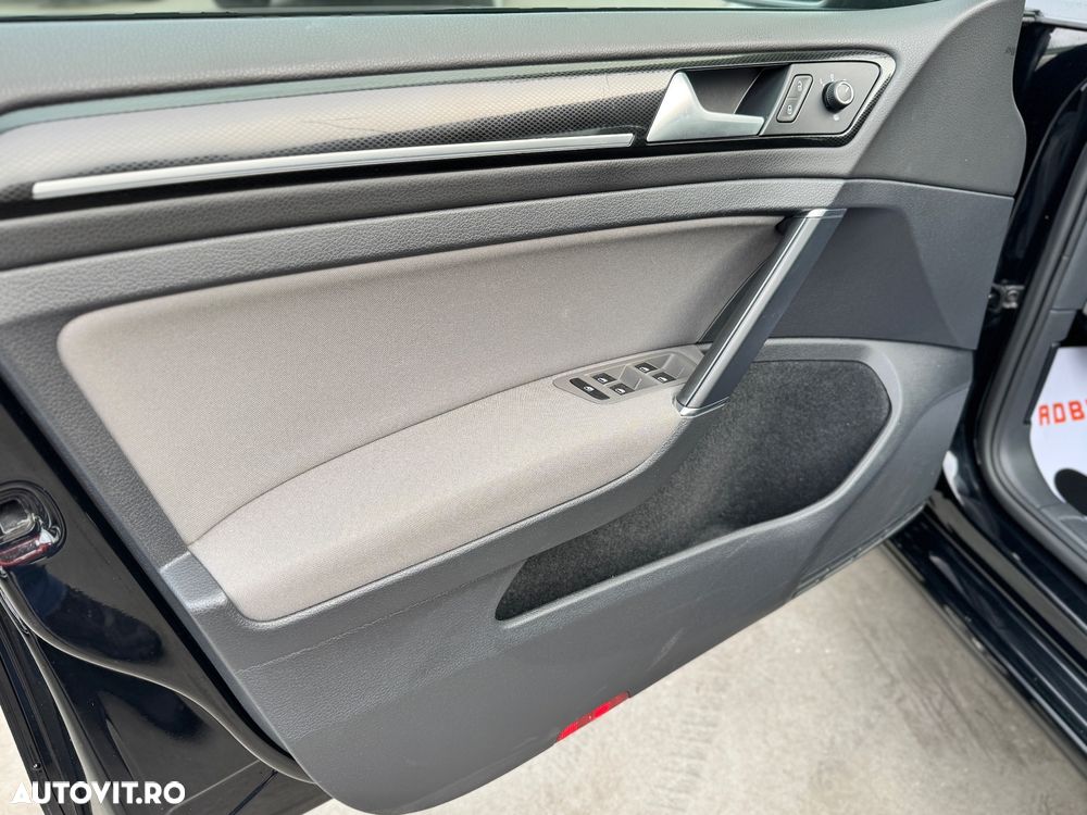 Volkswagen Golf 1.4 TSI BMT Highline - 13