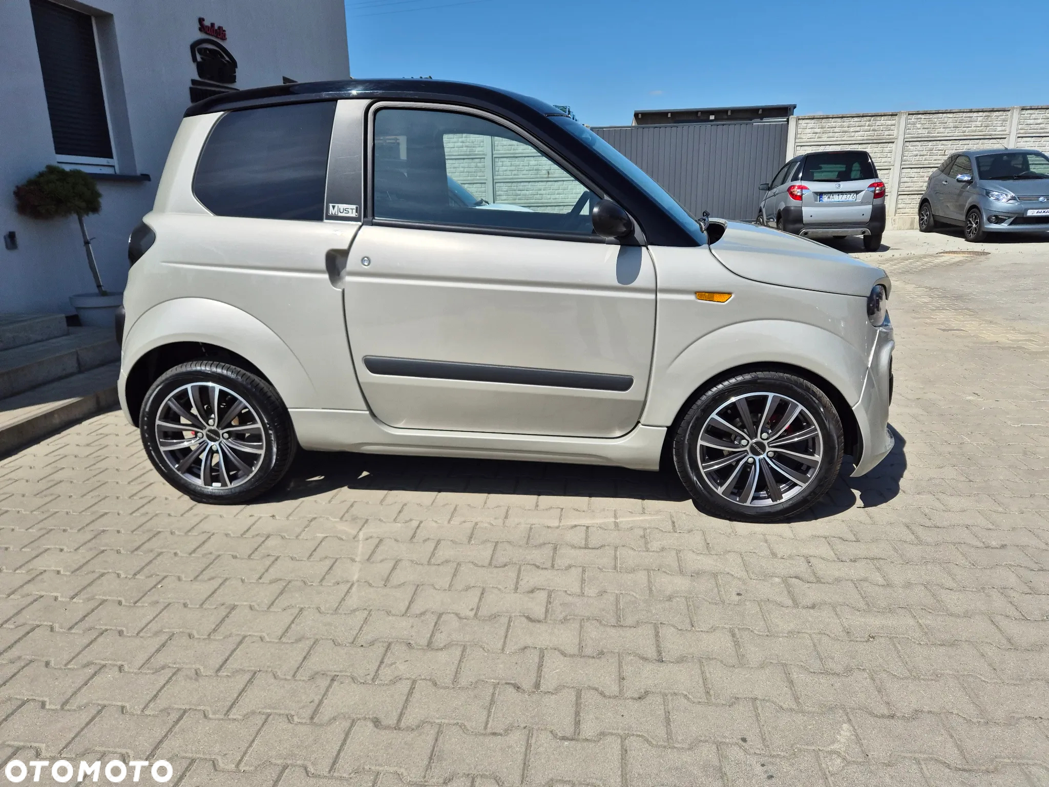 Microcar M.GO - 10