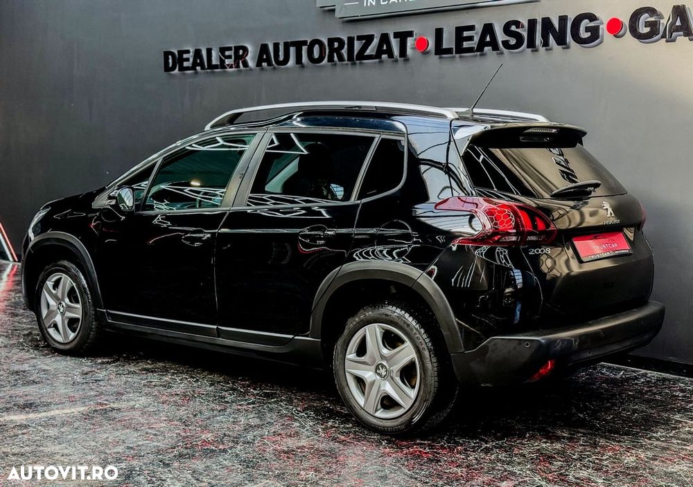 Peugeot 2008 - 12