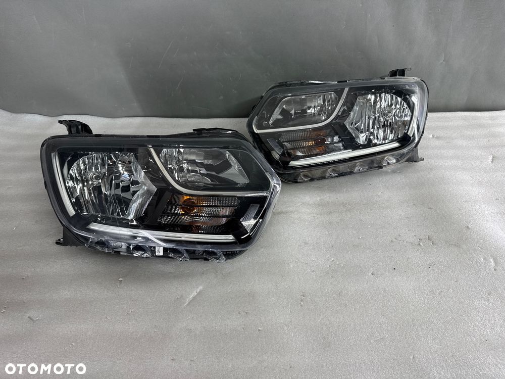 Lampa przednia lewa prawa Dacia Daster II 2 - 1