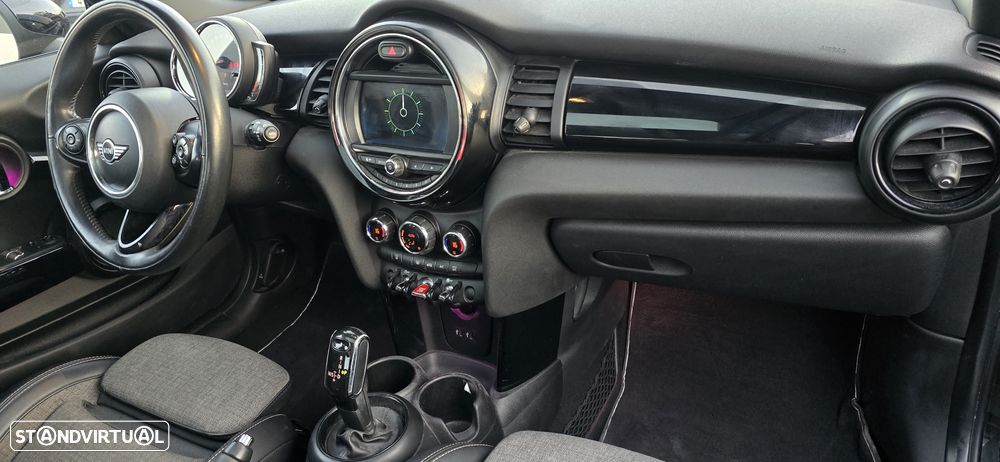 MINI 3 Portas Cooper Aut. - 14