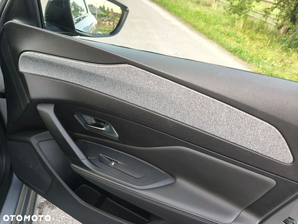 Peugeot 308 1.5 BlueHDi Allure Pack S&S EAT8 - 29