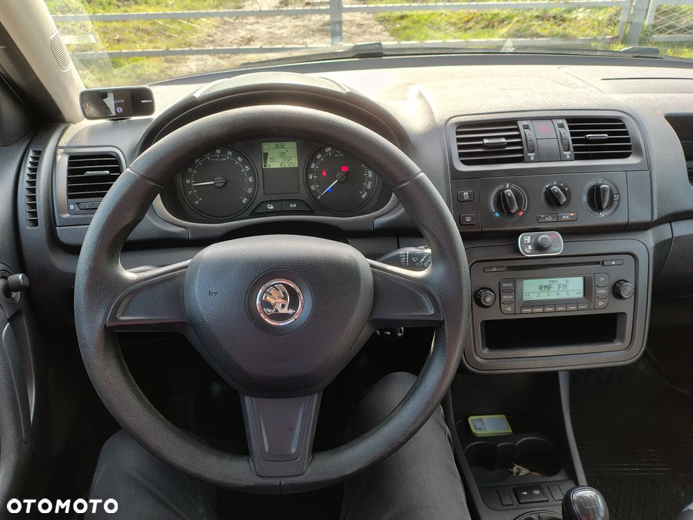 Skoda Fabia 1.6 TDI DPF Active Plus - 15