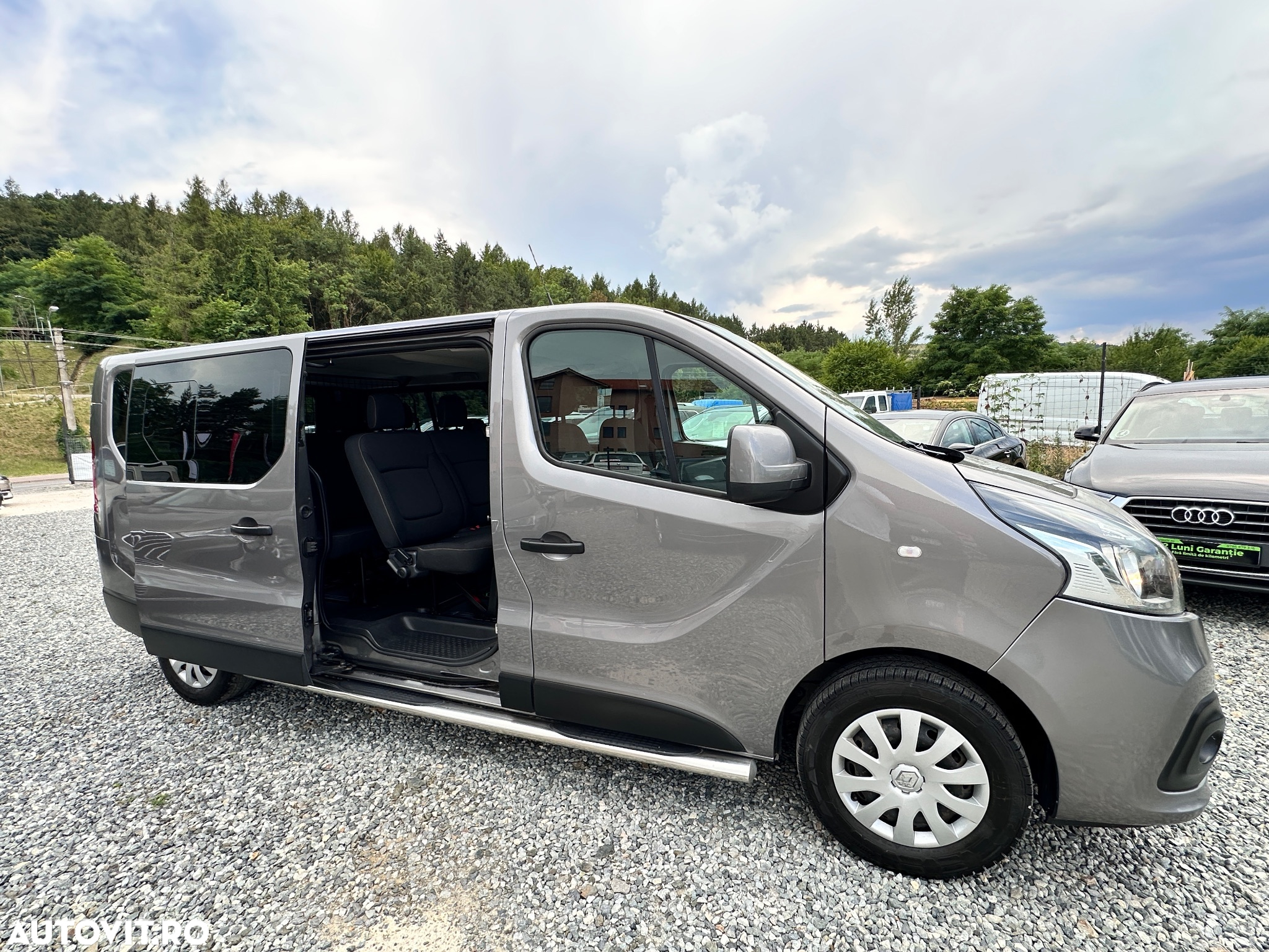 Renault Trafic ENERGY dCi 145 Grand Spaceclass - 16