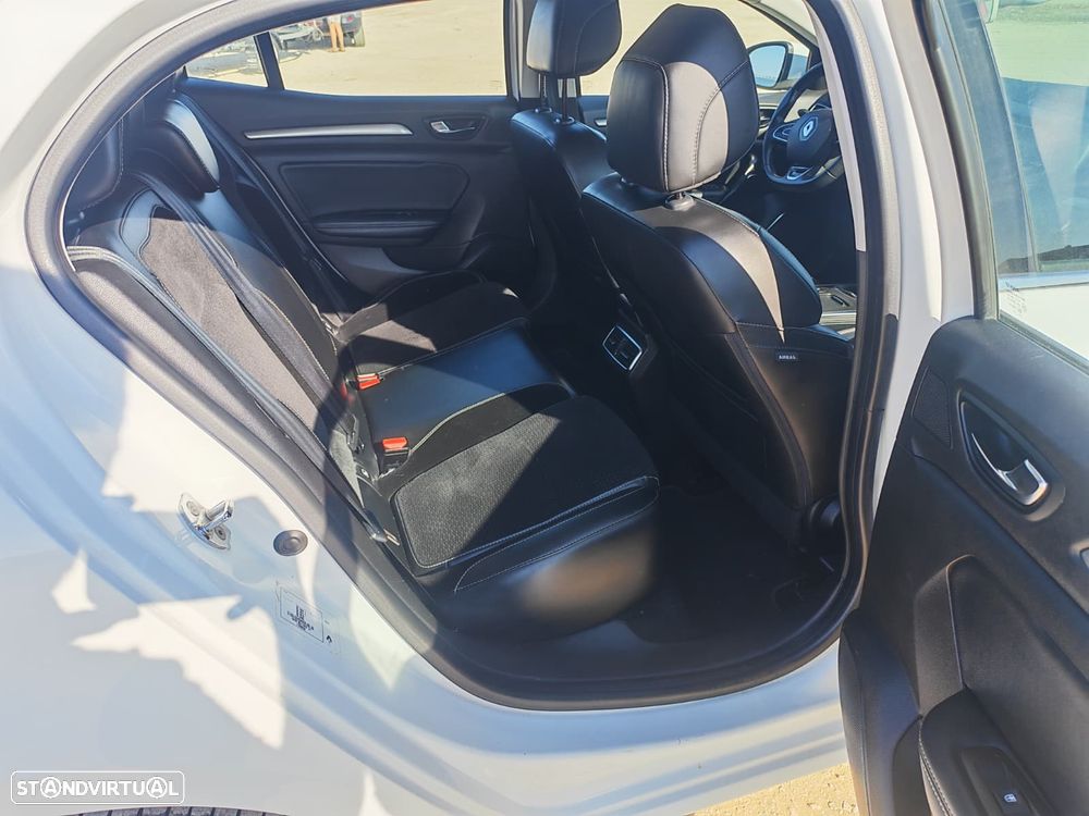 Renault Mégane 1.5 dCi Intens - 38