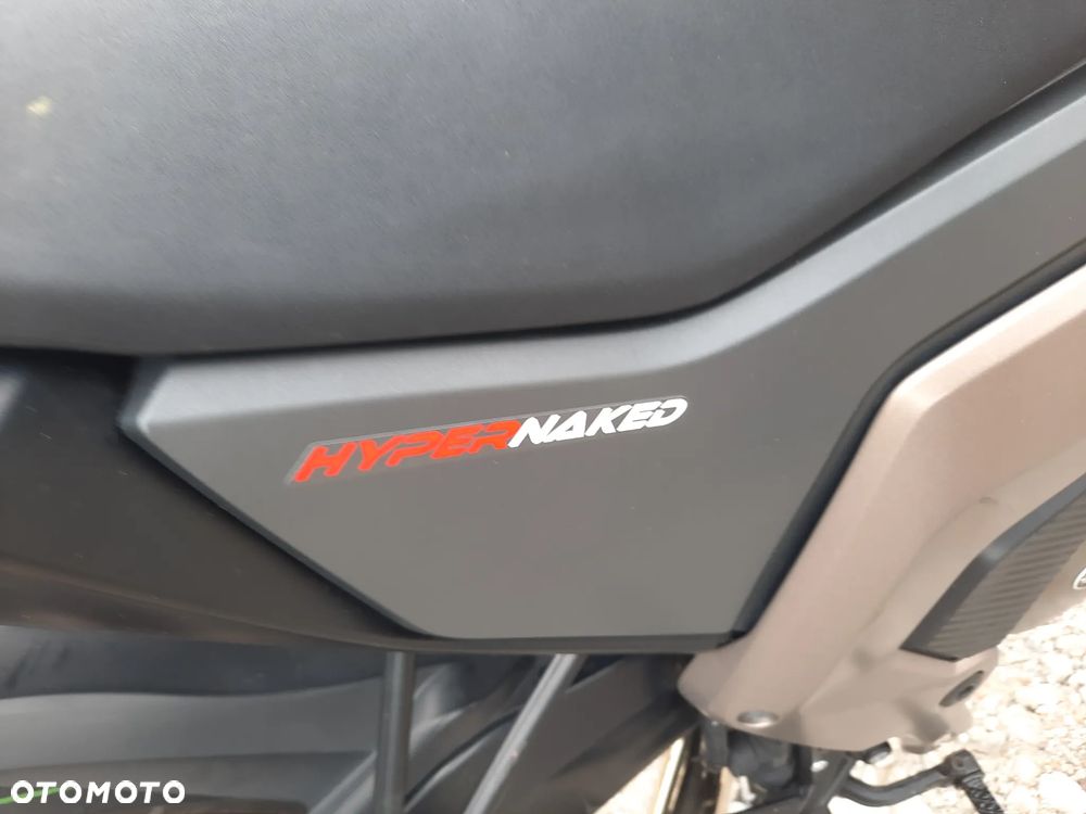 Aprilia Tuono - 14