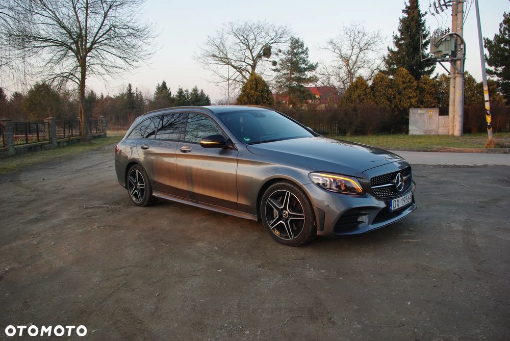 Mercedes-Benz Klasa C 300 d T 9G-TRONIC AMG Line - 7