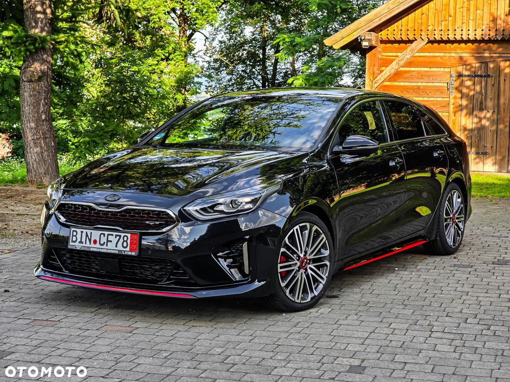Kia ProCeed 1.6 T-GDI OPF GT - 1