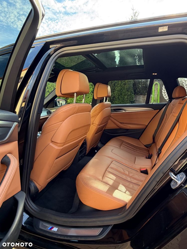 BMW Seria 5 530d M Sport sport - 24