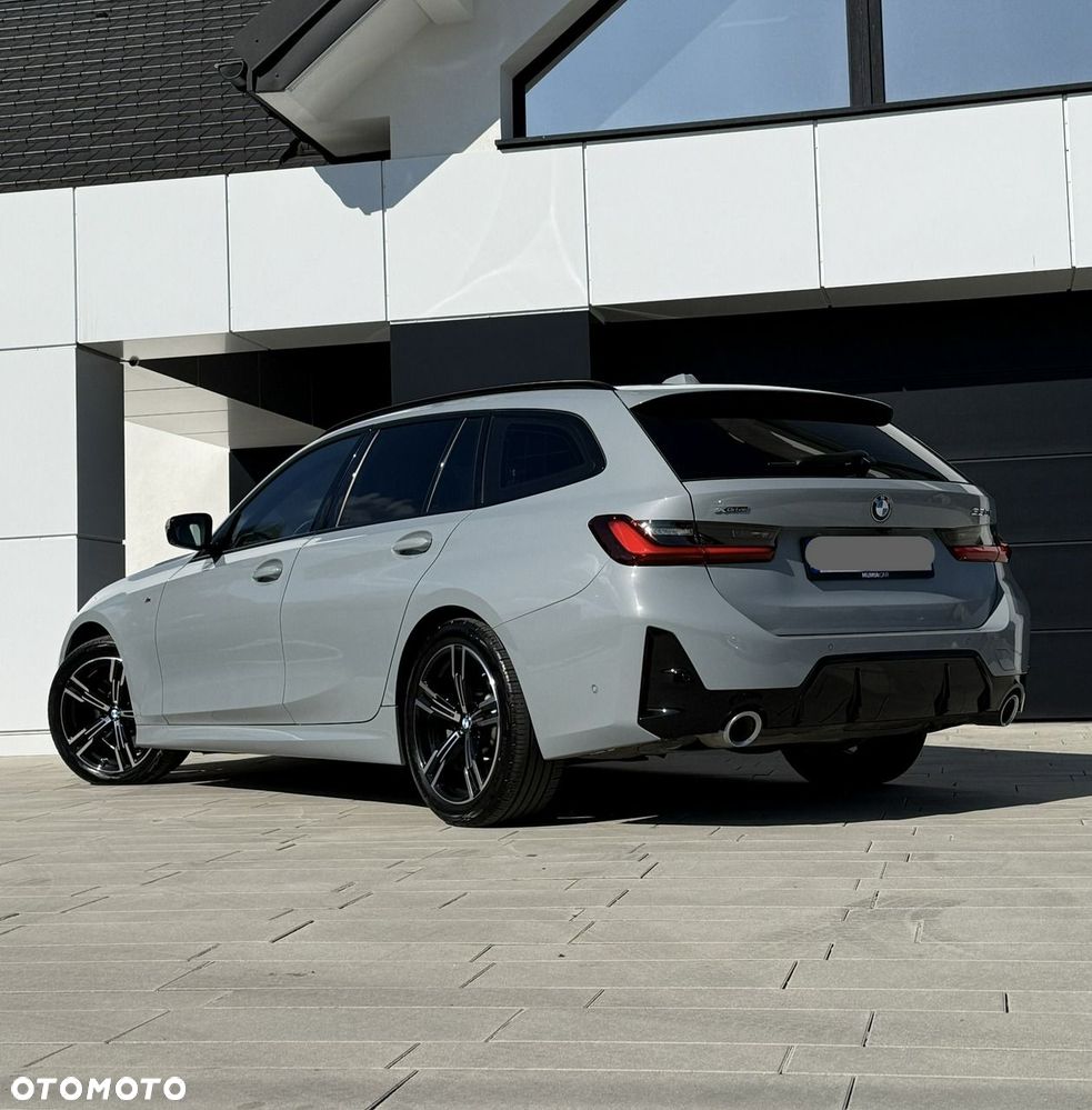 BMW Seria 3 330i xDrive M Sport sport - 30