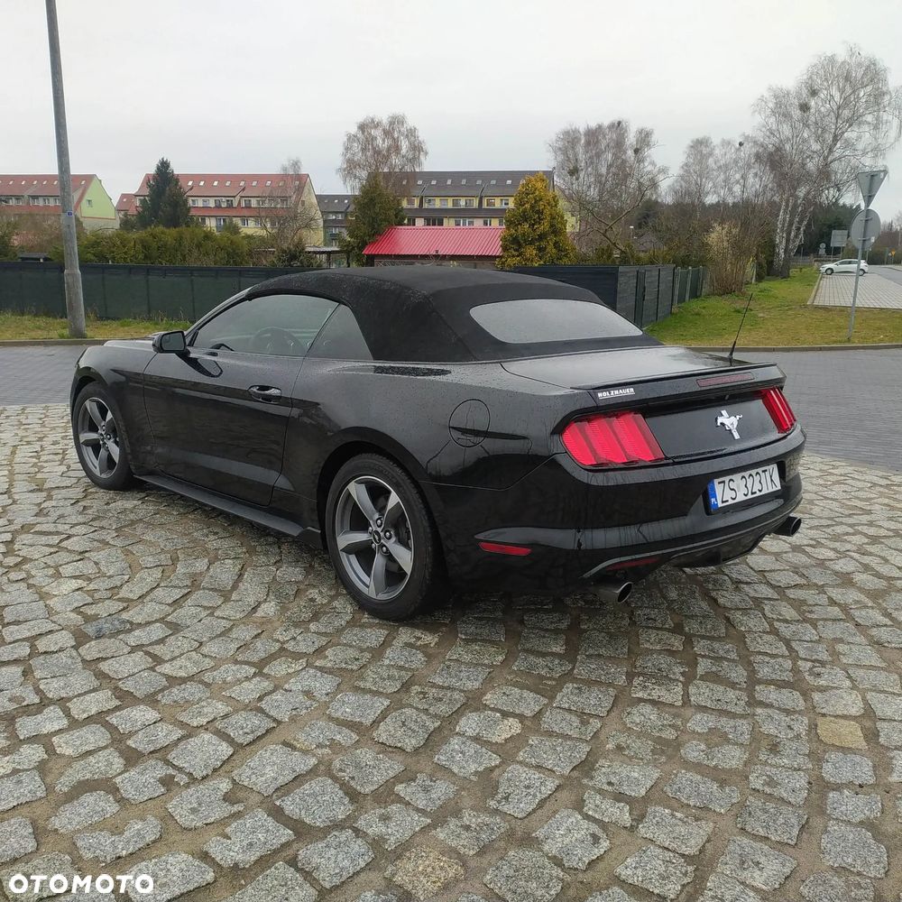 Ford Mustang - 5