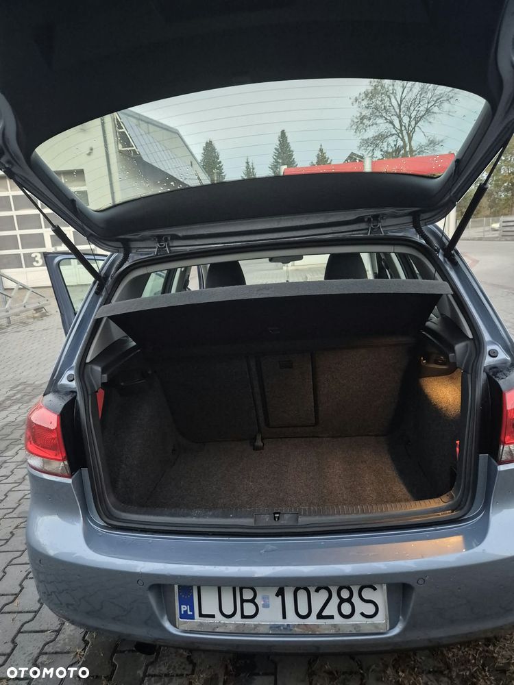 Volkswagen Golf - 13