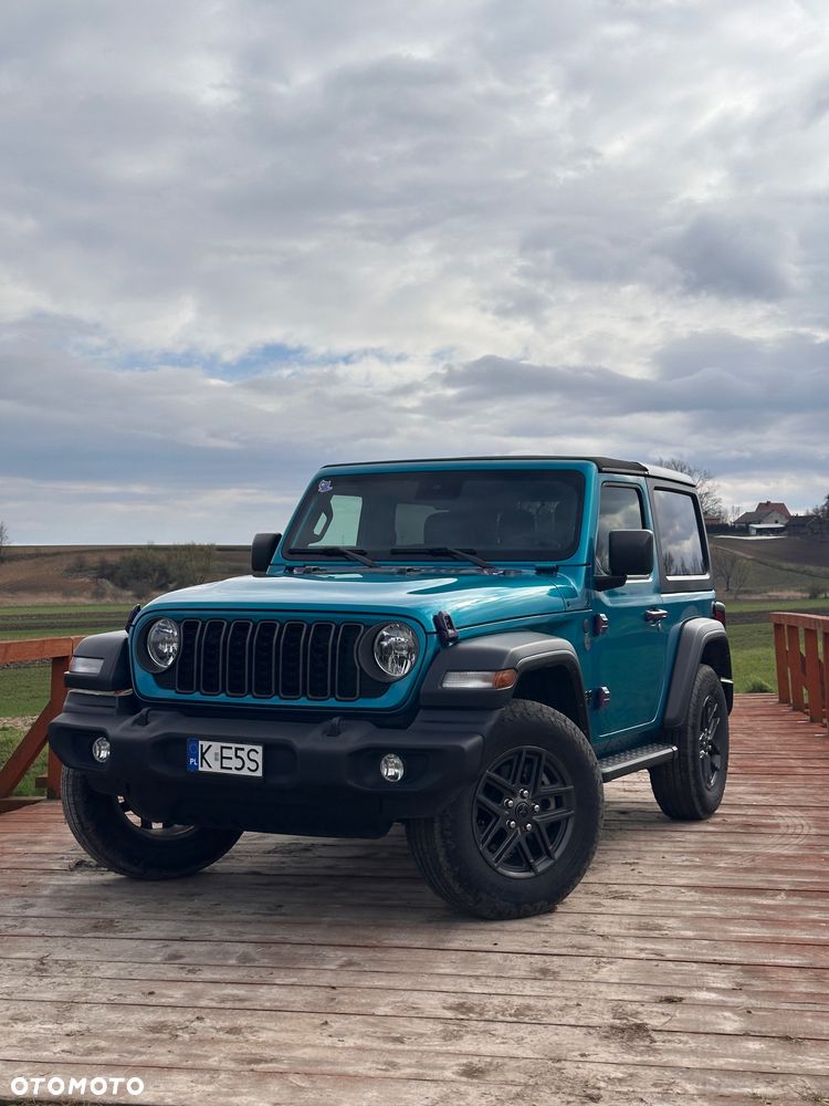 Jeep Wrangler - 1