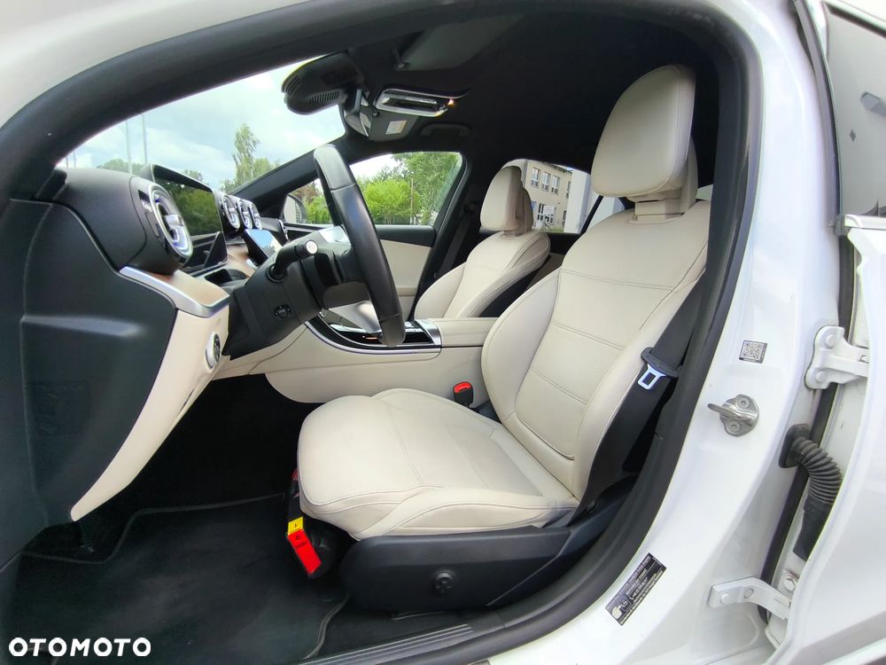 Mercedes-Benz Klasa C 200 d mHEV Avantgarde - 16