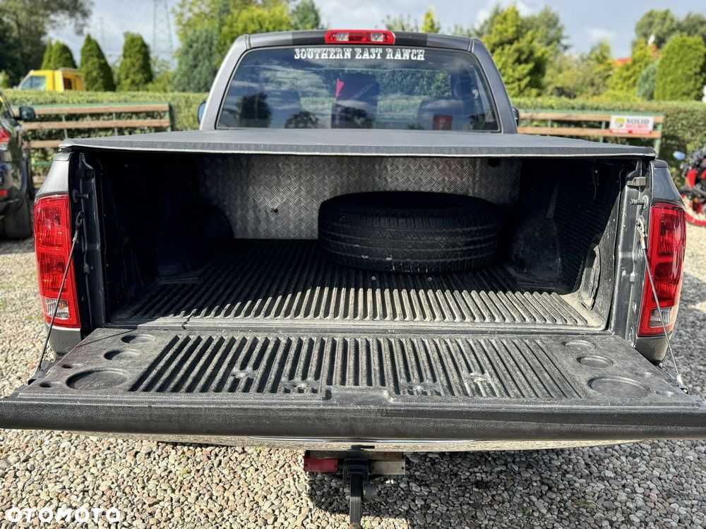 Dodge RAM - 17