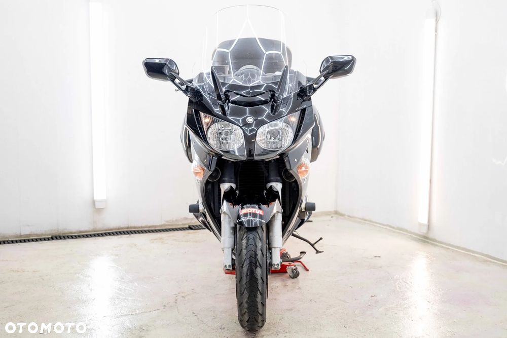 Yamaha FJR - 3