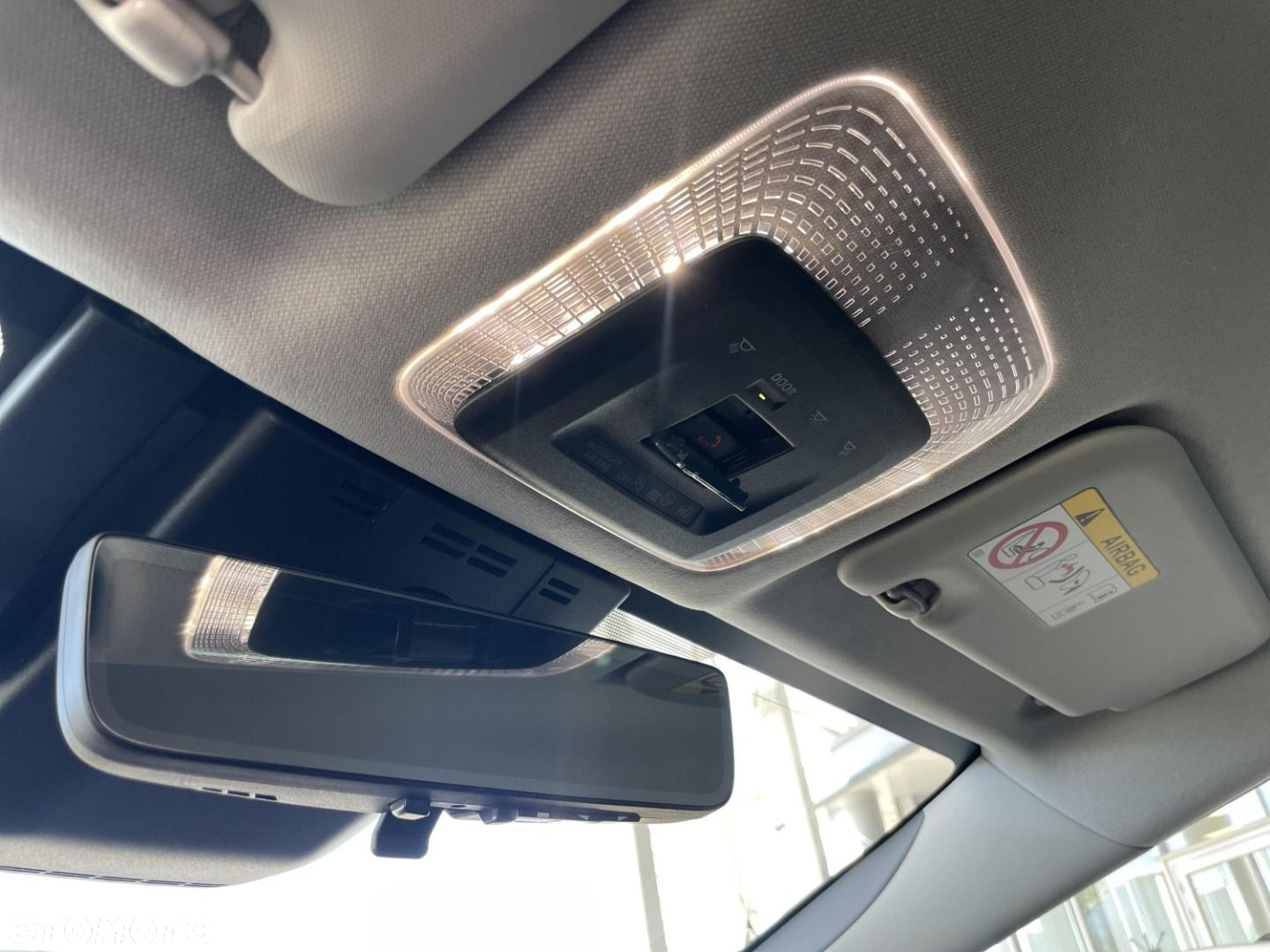 Toyota Prius - 21