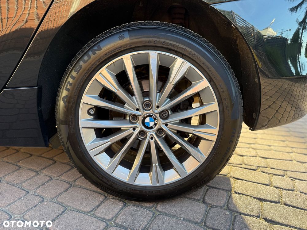 BMW Seria 2 218d Luxury Line sport - 23