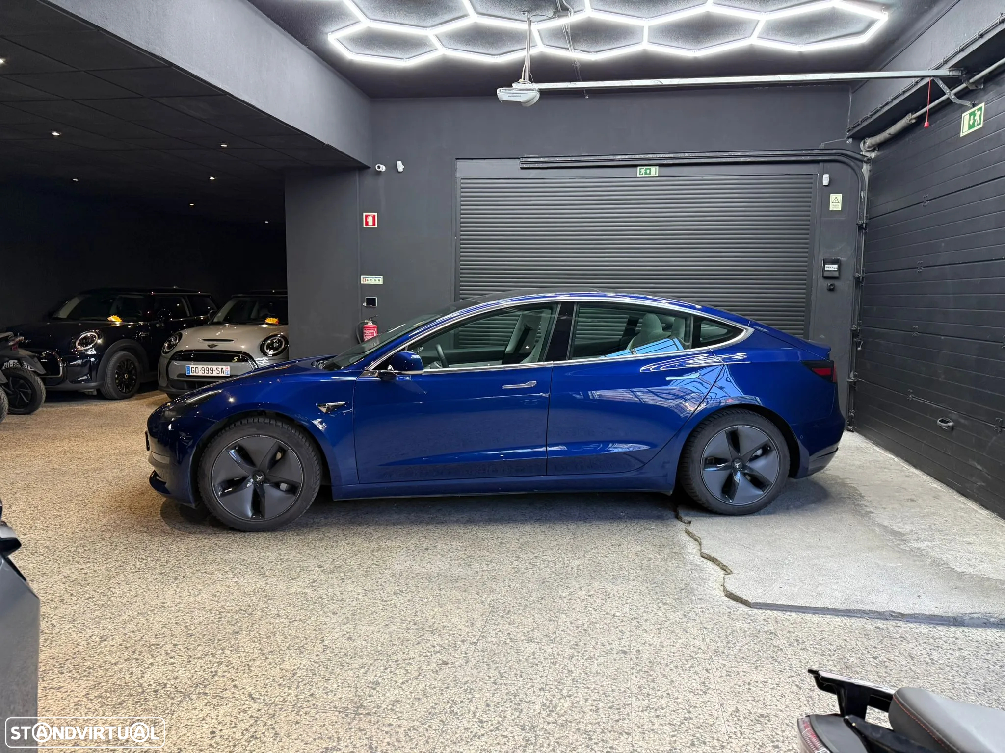Tesla Model 3 Long-Range Dual Motor AWD - 9