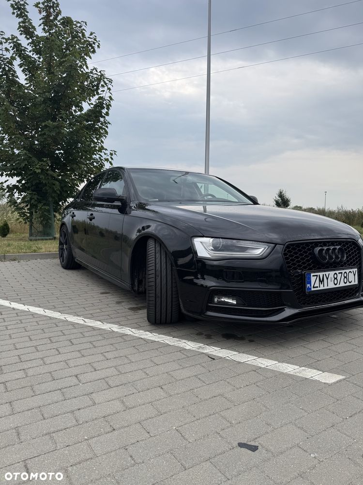 Audi A4 Limousine - 2
