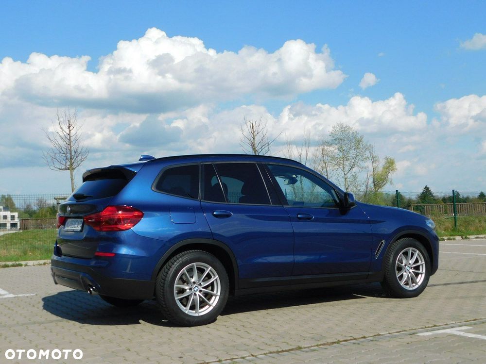 BMW X3 xDrive20d Advantage - 3