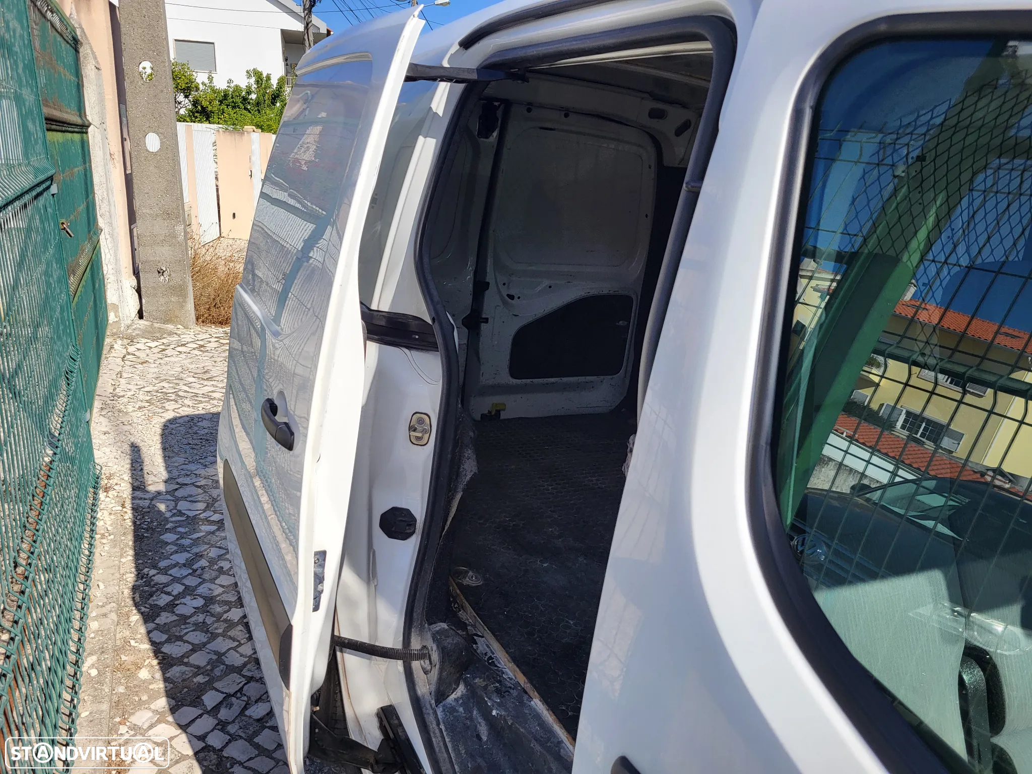 Peugeot Partner 1.6 HDI Longa 3 lug. - 6
