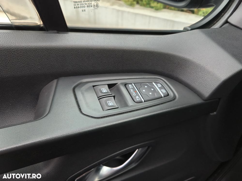 Renault Trafic 2.0 Blue dCi 170 EDC S&S L2 7+1 SpaceClass - 21