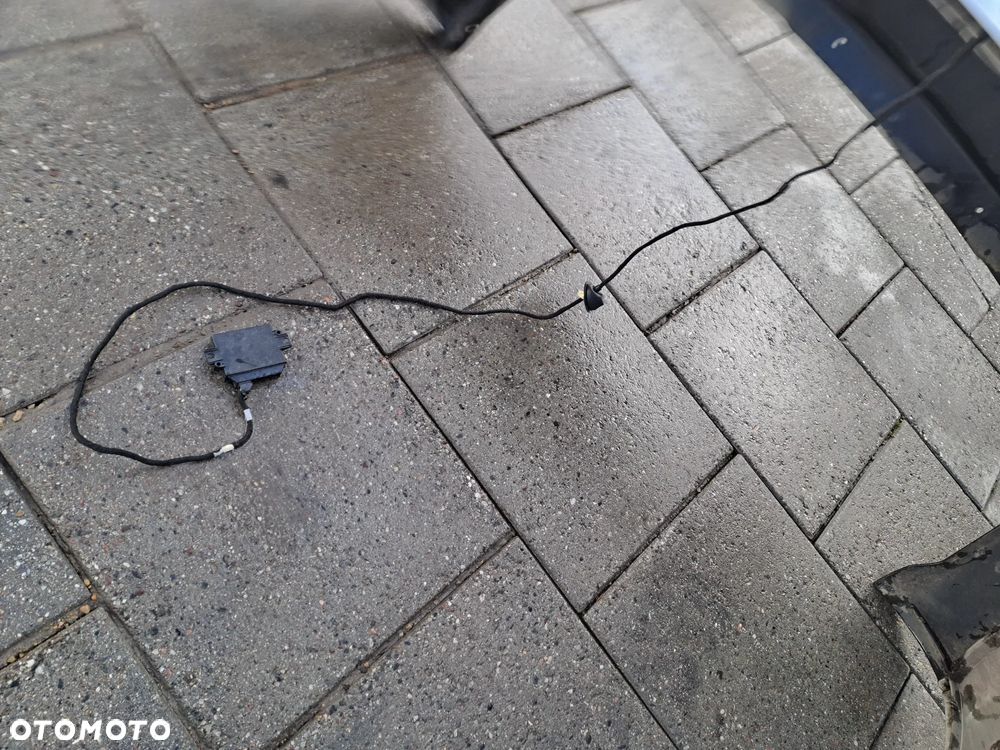 Skoda Octavia II 5D HB zderzak tył z PDC klapa drzwi kod lakieru 9102 - 4