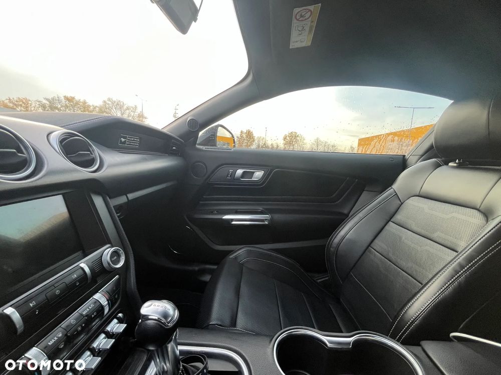 Ford Mustang 5.0 V8 GT - 3