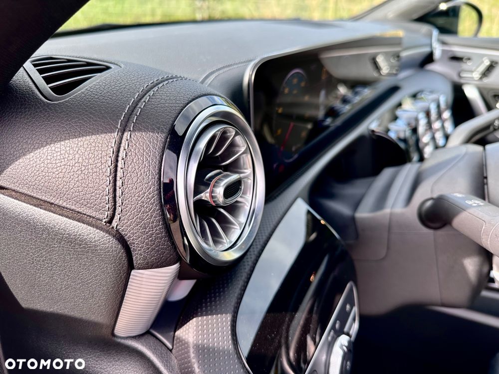 Mercedes-Benz Klasa A 220 AMG Line 7G-DCT - 17