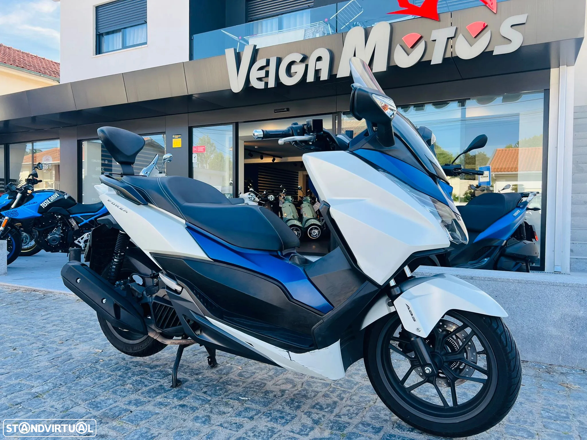 Honda Forza - 2