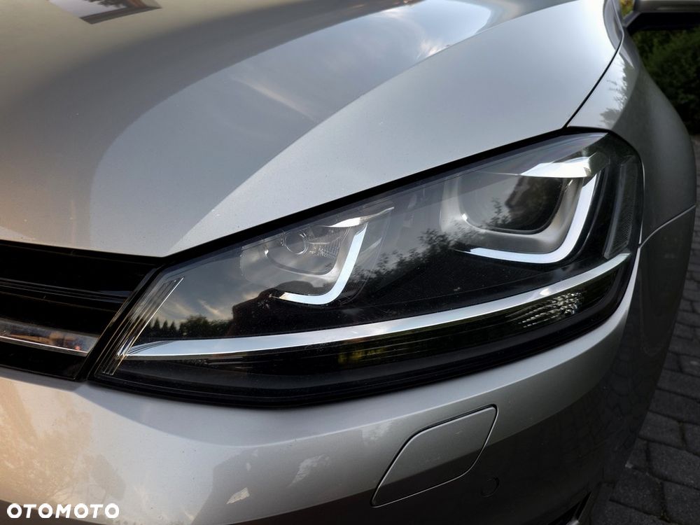 Volkswagen Golf 1.4 TSI BMT Highline - 26