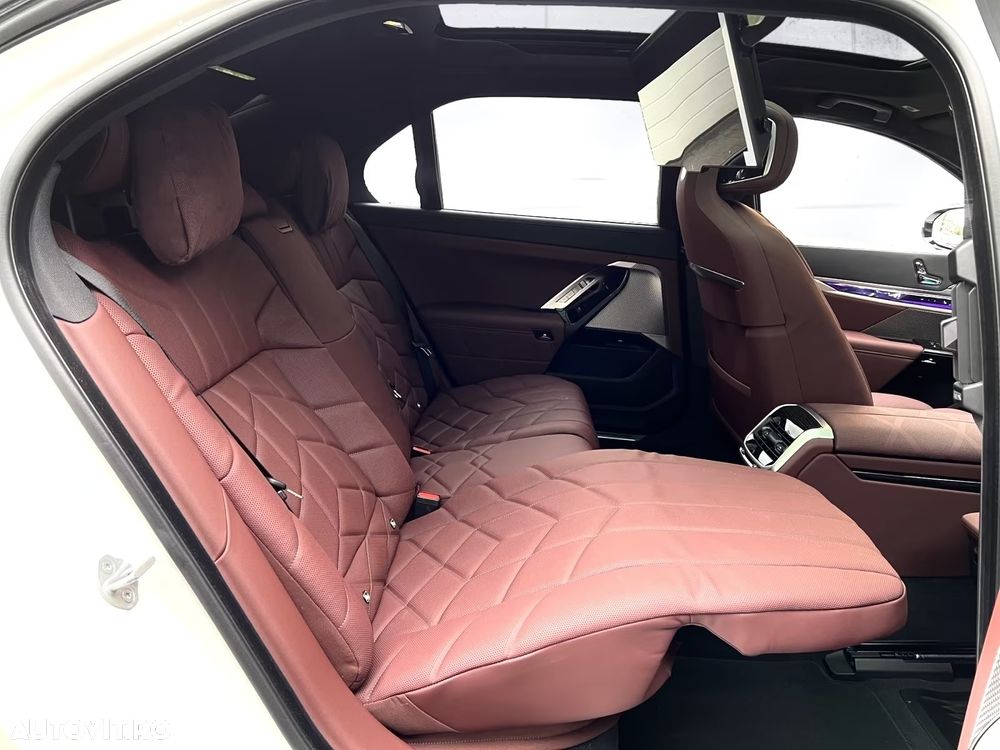 BMW Seria 7 740d xDrive - 4