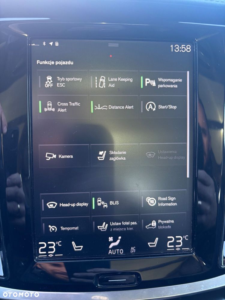 Volvo V60 Cross Country T5 AWD Geartronic - 11