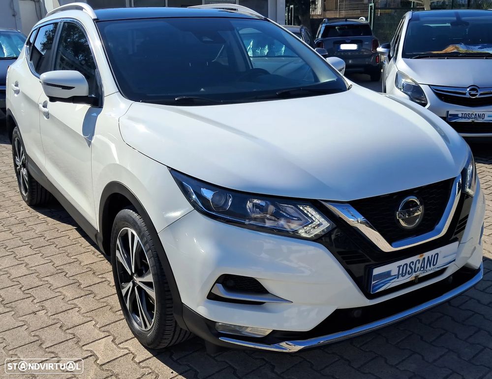 Nissan Qashqai 1.5 dCi N-Connecta DCT - 4