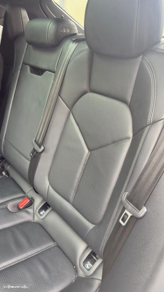 Porsche Macan T - 10