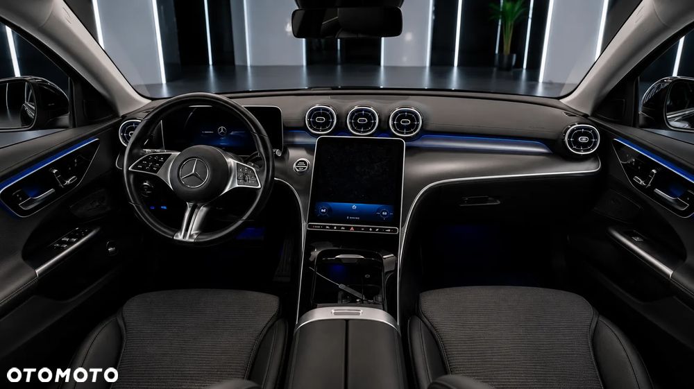 Mercedes-Benz Klasa C 220 d mHEV - 5