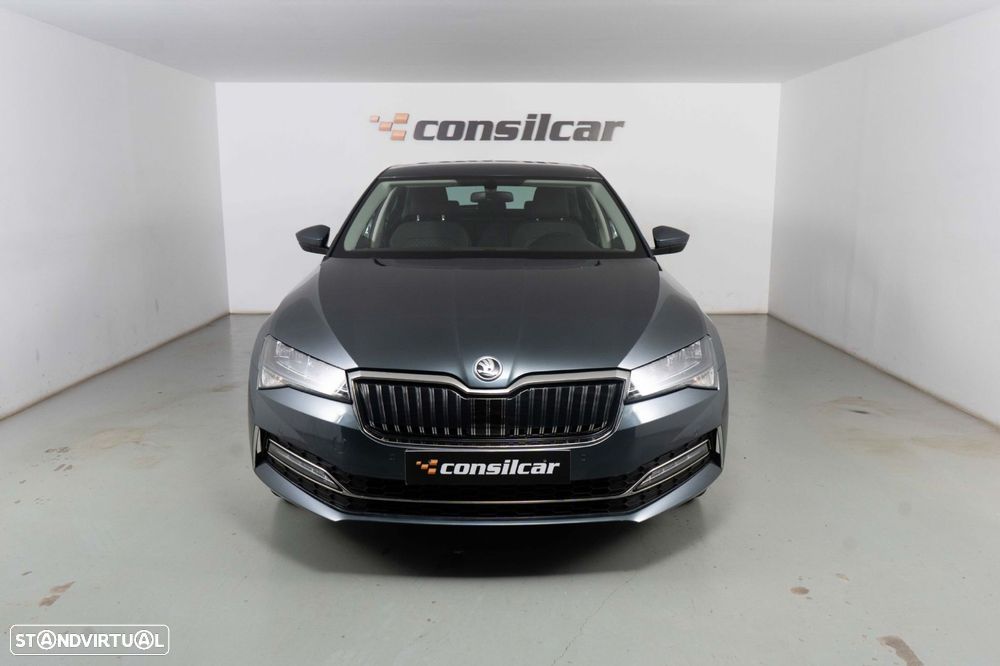 Skoda Superb 1.4 TSI iV Style DSG - 4