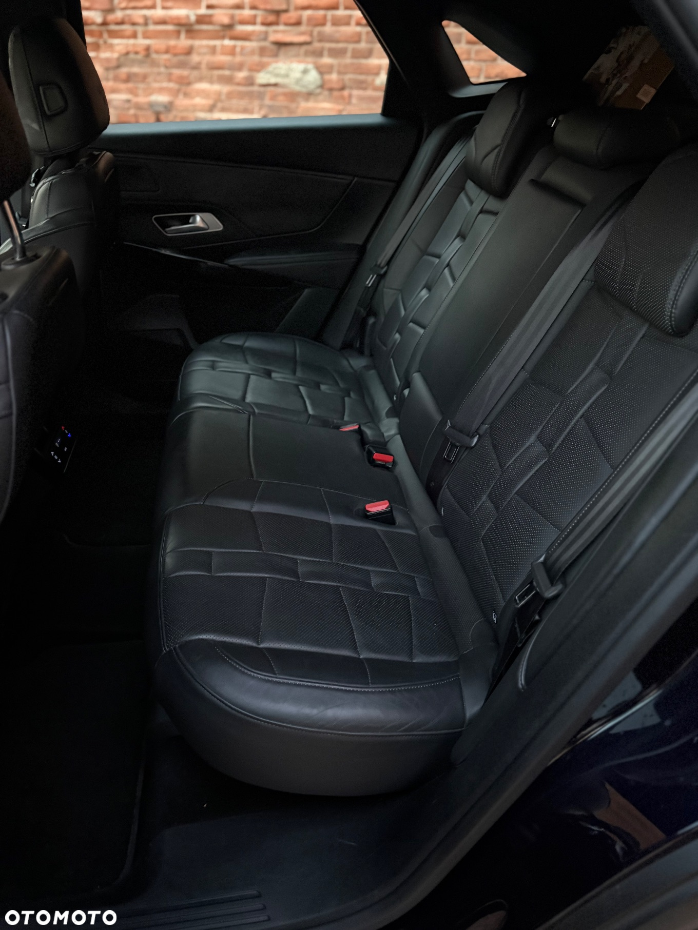 DS Automobiles DS 7 Crossback - 15