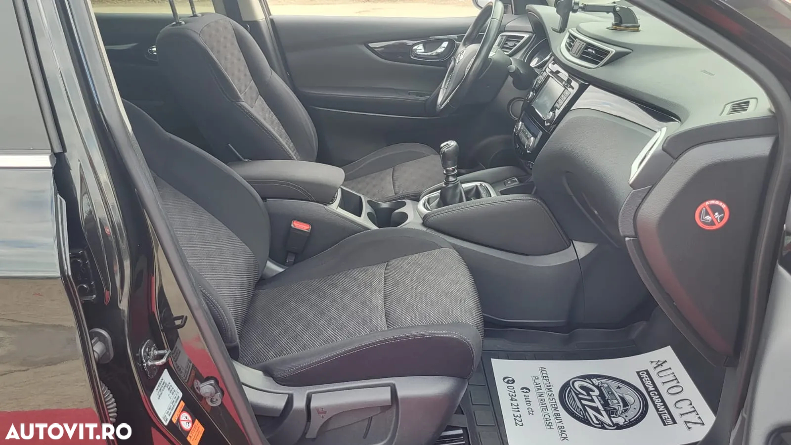 Nissan Qashqai 1.5 DCI Start/Stop Tekna - 28