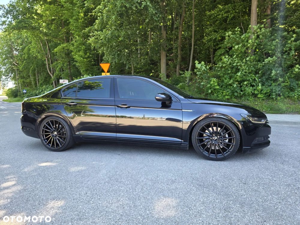Volkswagen Passat - 9