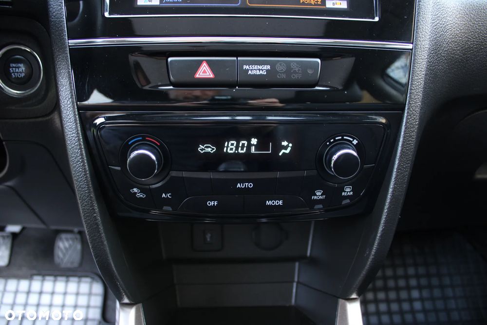 Suzuki Vitara 1.6 XLED 2WD - 30