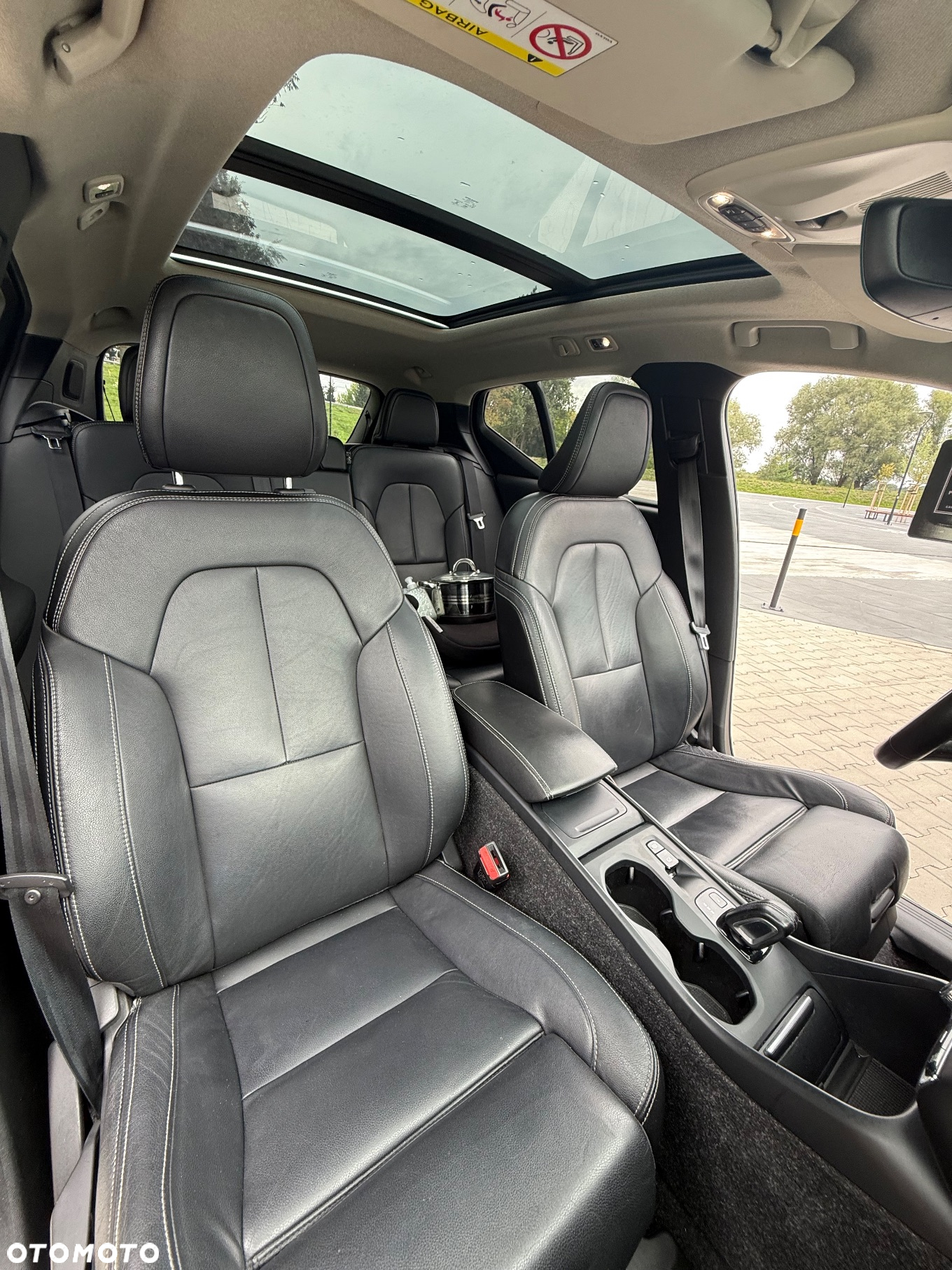 Volvo XC 40 D4 AWD Momentum - 4