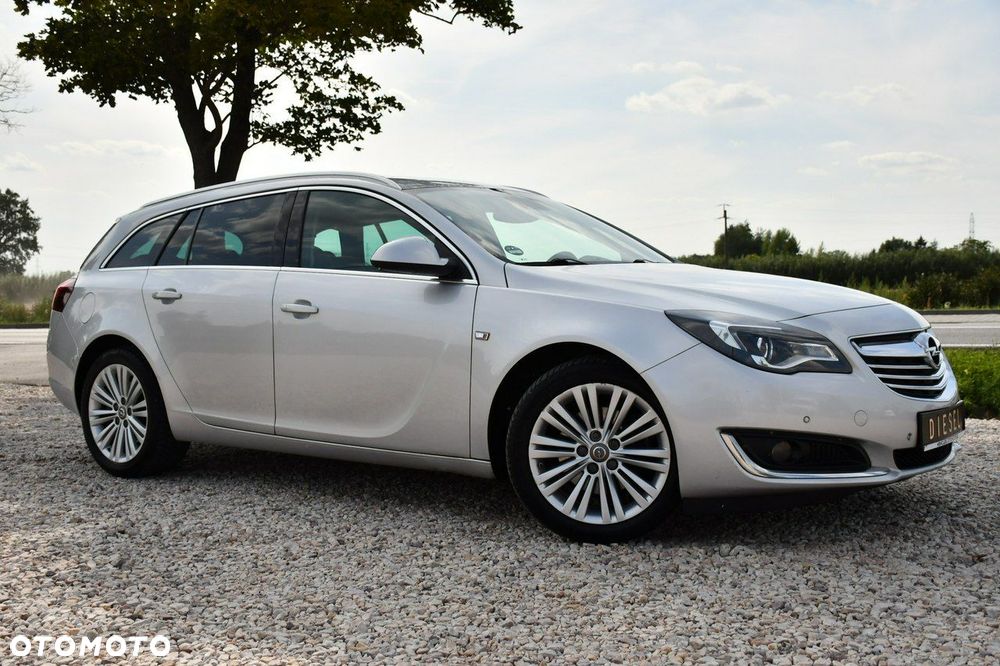 Opel Insignia - 14