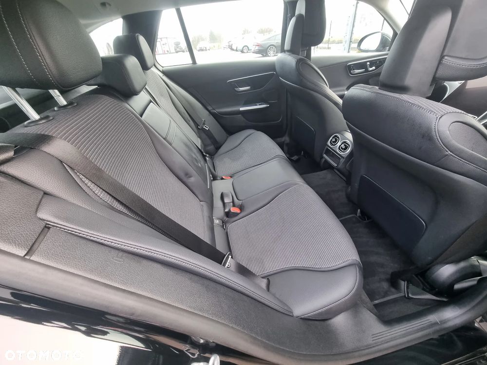 Mercedes-Benz Klasa C 300 de 4Matic 9G-TRONIC Avantgarde - 9