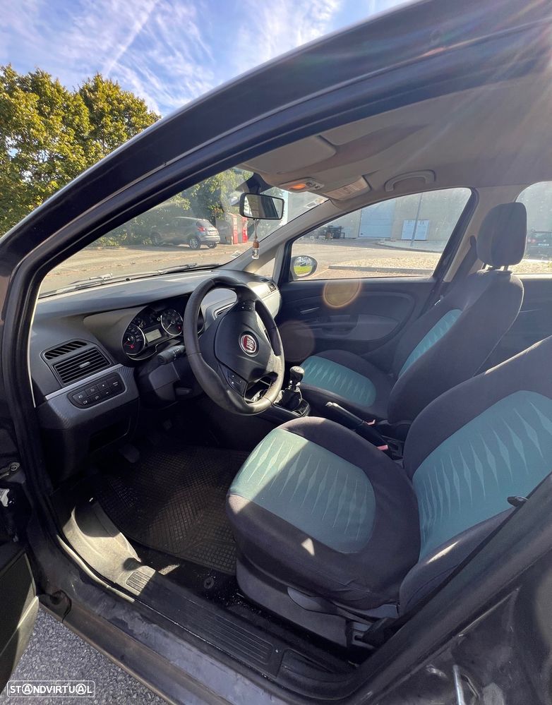 Fiat Grande Punto - 5